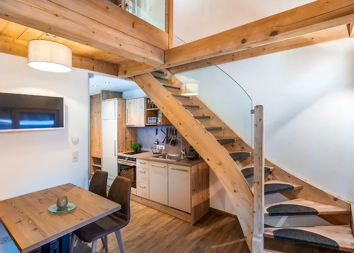 Apartment 5 Peaks