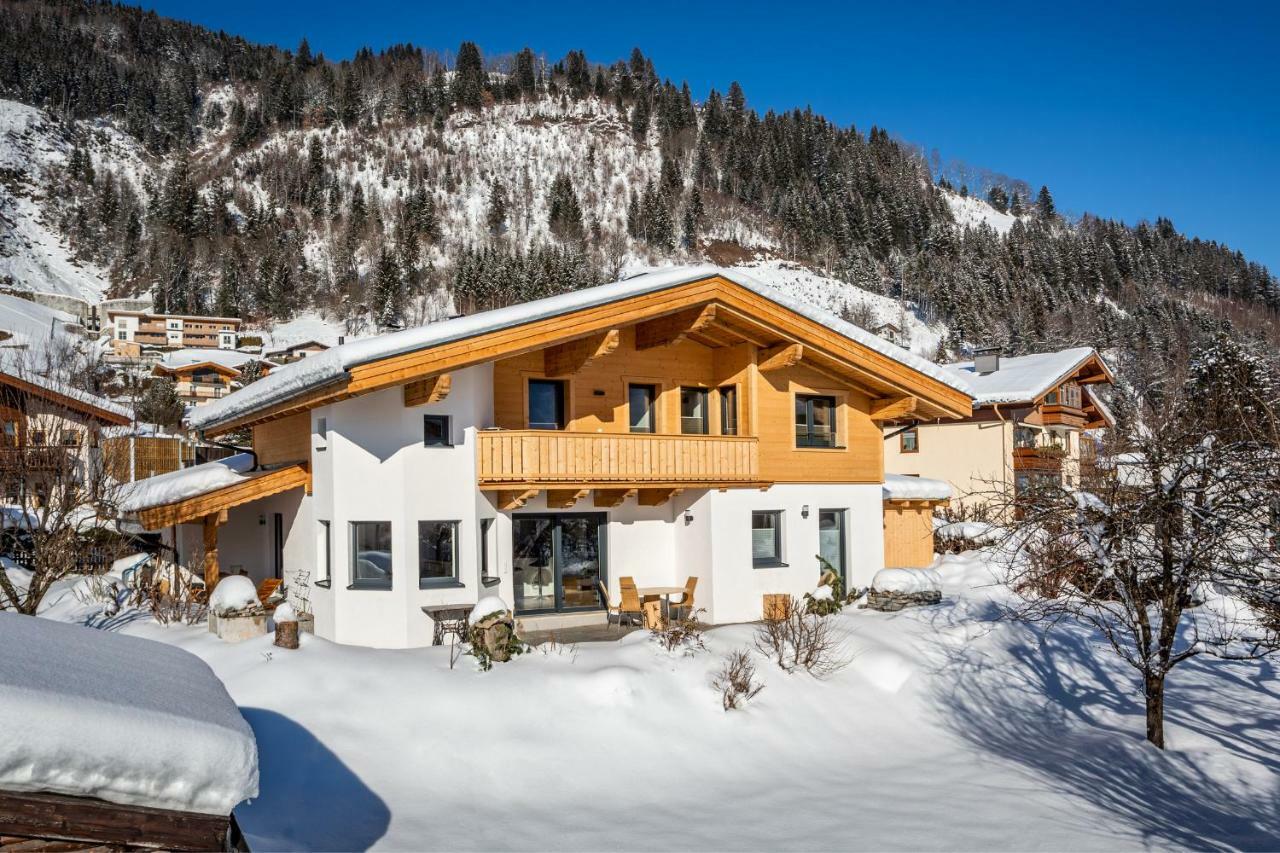 Apartment 5 Peaks